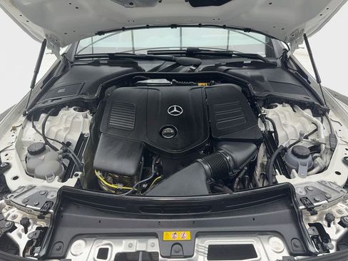 Used 2025 Mercedes-Benz CLE 300 4MATIC Coupe image 12