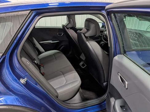 Used 2025 Kia K4 FWD image 25