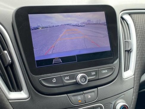 Used 2023 Chevrolet Malibu LT FWD image 11