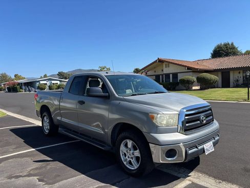 Used 2011 Toyota Tundra 2WD Double Cab w/ Tow Pkg image 5