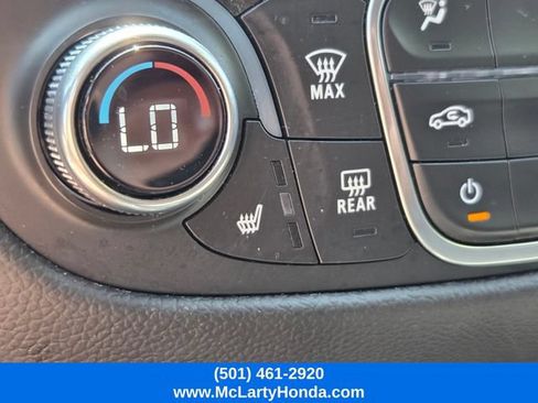 Used 2024 Chevrolet Equinox LT FWD image 21