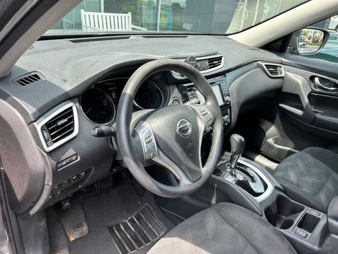 Used 2016 Nissan Rogue SV w/ SV Premium Package FWD image 18