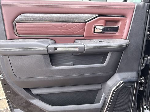 New 2025 RAM 2500 Limited image 14