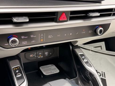 New 2026 Kia Sorento S AWD/4WD image 19