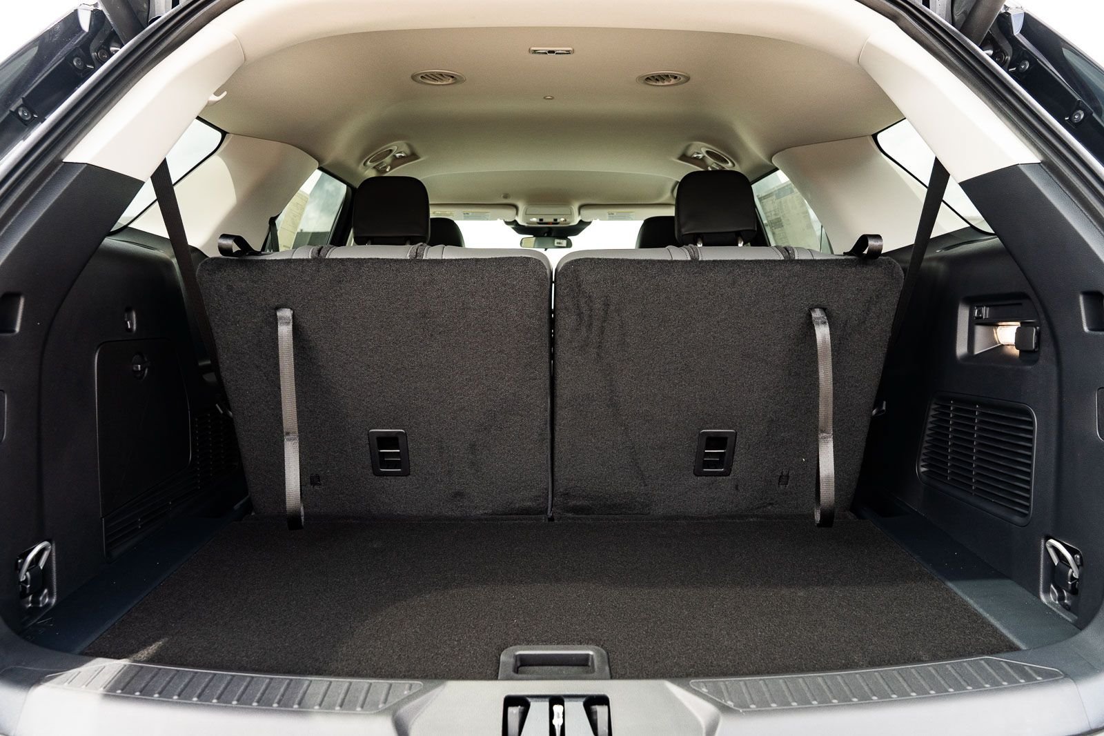 New 2026 Ford Explorer Active w/ Active Comfort Package RWD image 11