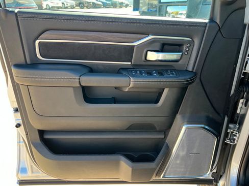 New 2026 RAM 3500 Laramie AWD/4WD image 14