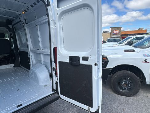 New 2026 RAM ProMaster 2500 FWD image 23