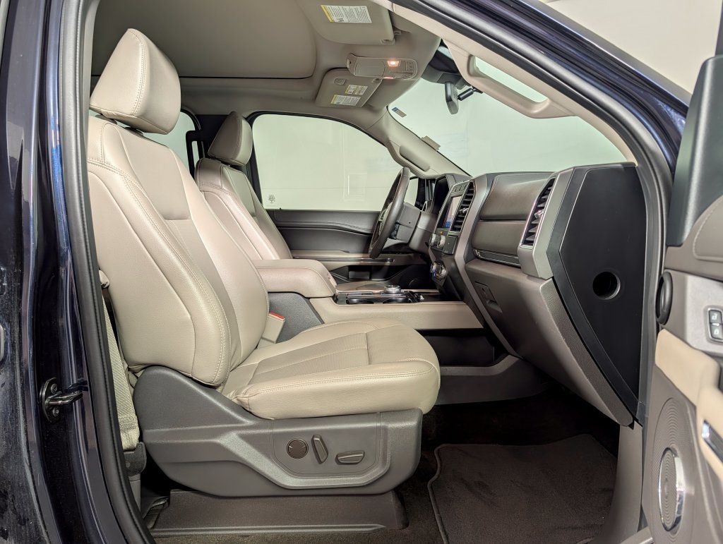 Used 2021 Ford Expedition XLT RWD image 11