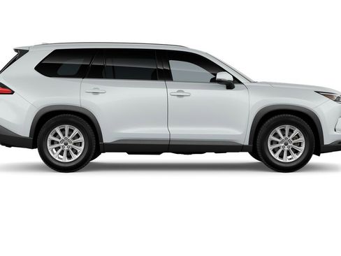 New 2026 Toyota Grand Highlander XLE image 12