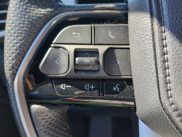 Used 2024 Toyota Tundra Limited w/ Power Package RWD image 31