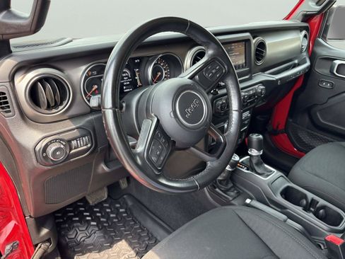 Used 2020 Jeep Wrangler Sport AWD/4WD image 10