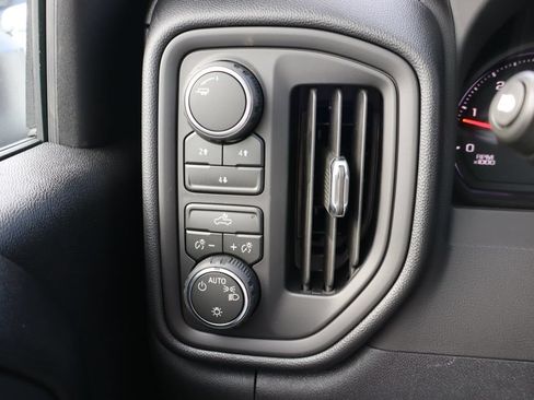 New 2026 Chevrolet Silverado 3500 W/T AWD/4WD image 9
