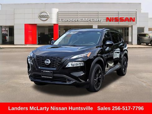 Used 2023 Nissan Rogue SV w/ SV Premium B Package FWD image 1