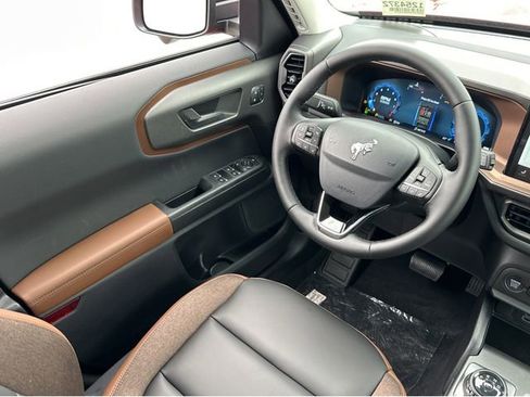 New 2025 Ford Bronco Sport Outer Banks w/ Outer Banks Tech Package+ image 13