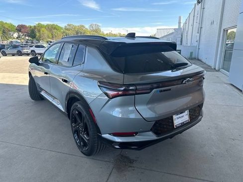 New 2026 Chevrolet Equinox EV RS FWD image 11
