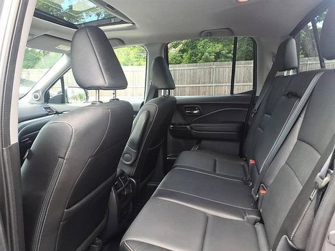 Used 2022 Honda Ridgeline RTL image 12