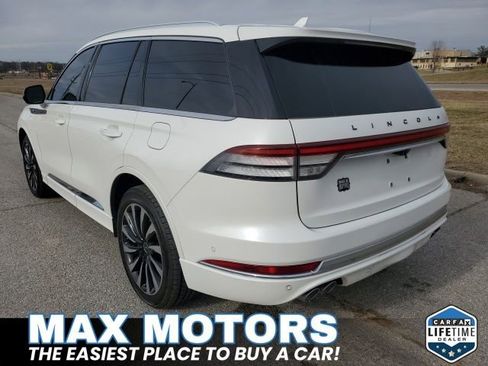 Used 2020 Lincoln Aviator Black Label Grand Touring w/ Class IV Trailer Tow Package image 11