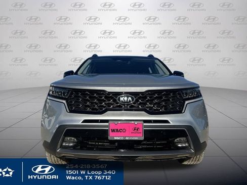 Used 2021 Kia Sorento SX Prestige image 3