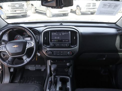 Used 2022 Chevrolet Colorado LT w/ Redline Special Edition image 29