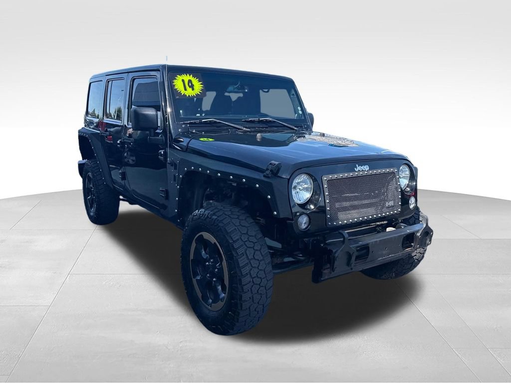 Used 2014 Jeep Wrangler Unlimited Sahara AWD/4WD image 8