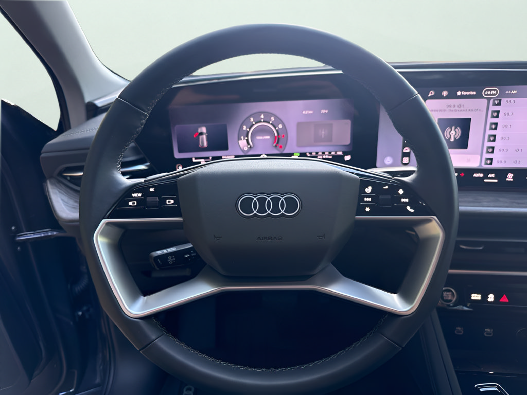 Used 2026 Audi Q5 Premium Plus w/ Premium Plus AWD/4WD image 21