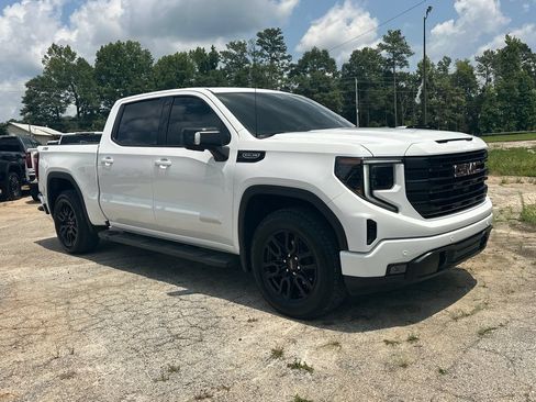 Used 2026 GMC Sierra 1500 Elevation w/ Elevation Premium Package AWD/4WD image 4