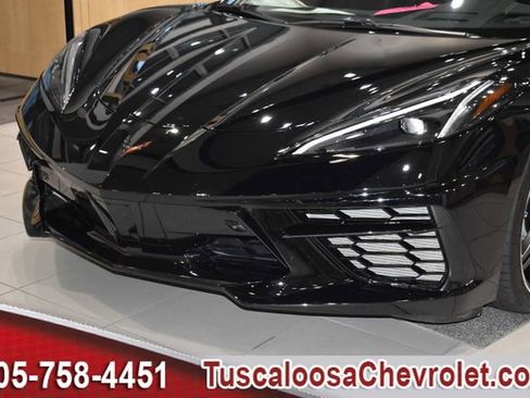 Used 2024 Chevrolet Corvette Stingray Preferred Cpe w/ Body-Color Dual Roof Package image 35