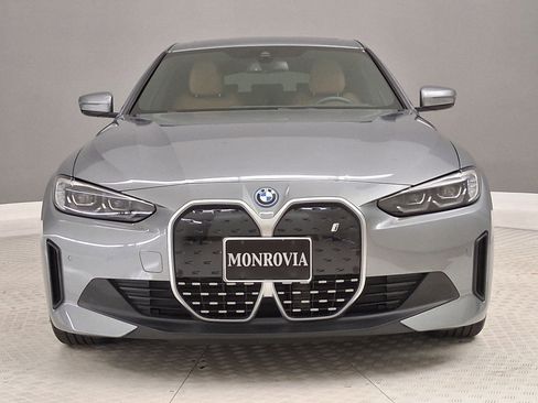 Used 2023 BMW i4 eDrive40 w/ Premium Package RWD image 4