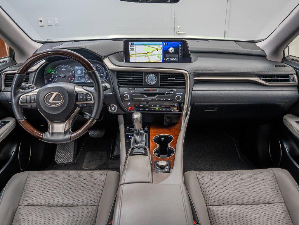Used 2019 Lexus RX 350L AWD image 34