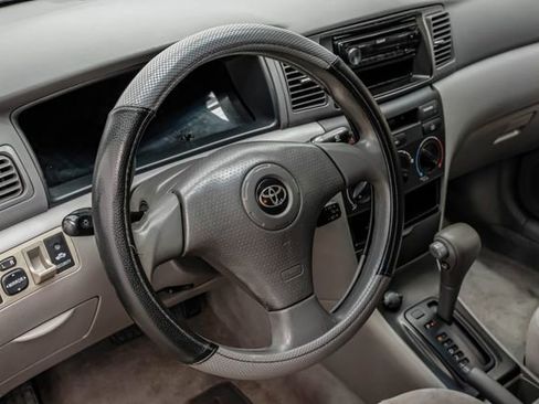 Used 2006 Toyota Corolla LE image 31