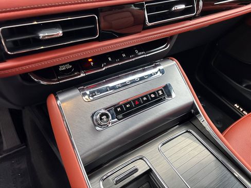 New 2025 Lincoln Aviator Reserve w/ Illumination Package image 24