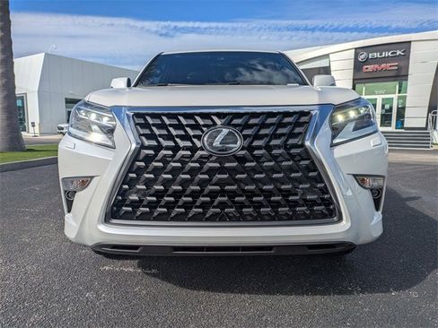 Used 2023 Lexus GX 460 Premium image 9