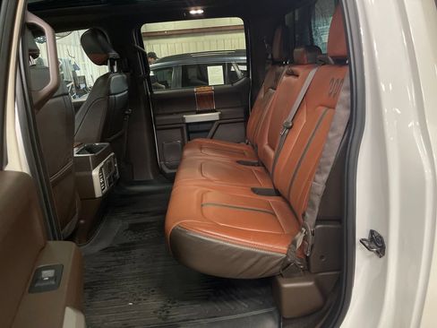 Used 2018 Ford F150 King Ranch w/ Equipment Group 601A Luxury AWD/4WD image 21