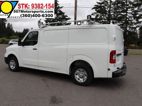 Used 2016 Nissan NV 2500 SV w/ Technology Package RWD image 6