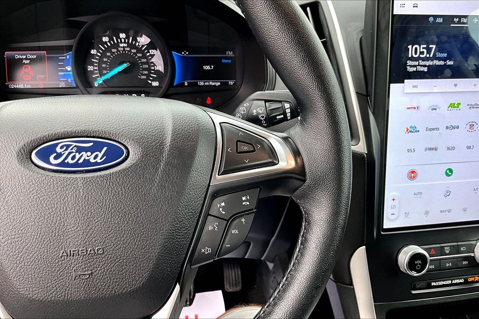 Used 2024 Ford Edge SEL w/ Convenience Package AWD/4WD image 23