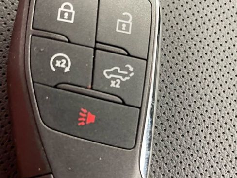 New 2026 GMC Sierra 1500 SLT w/ SLT Premium Package image 33