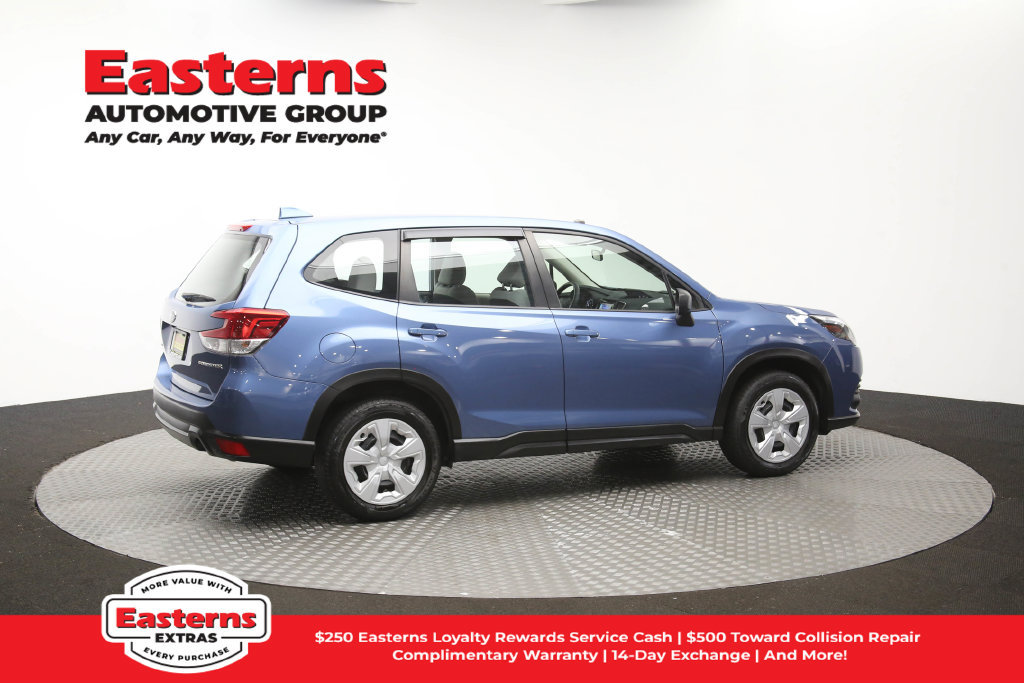 Used 2023 Subaru Forester AWD/4WD image 43