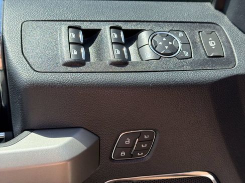 Used 2022 Ford F250 Lariat w/ Lariat Value Package AWD/4WD image 20