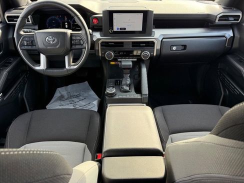 Certified 2025 Toyota 4Runner TRD Off-Road image 11