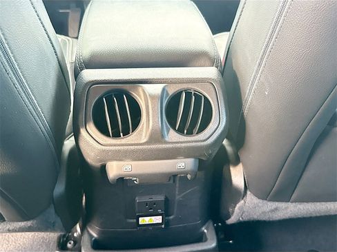 Used 2023 Jeep Wrangler Unlimited Sahara w/ Cold Weather Group image 28