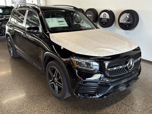 New 2026 Mercedes-Benz GLB 250 4MATIC image 1