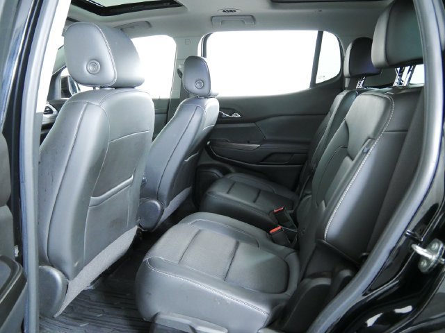 Used 2021 GMC Acadia SLT w/ Elevation Edition AWD/4WD image 17