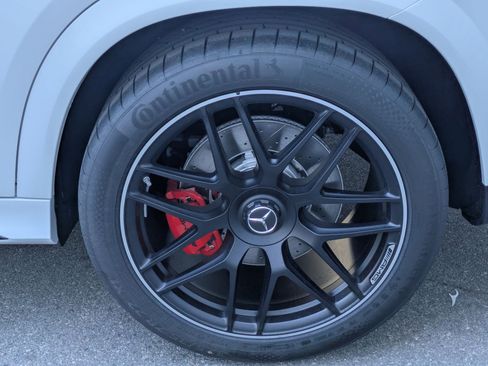 New 2026 Mercedes-Benz GLE 63 AMG S image 16