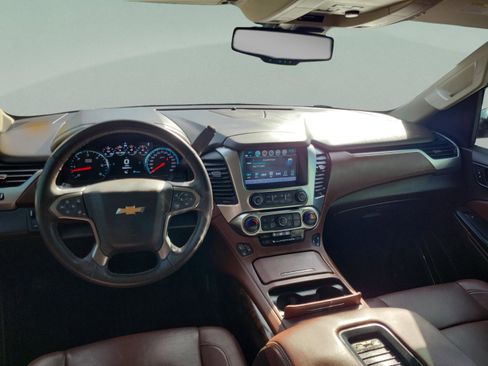 Used 2020 Chevrolet Tahoe Premier RWD image 13