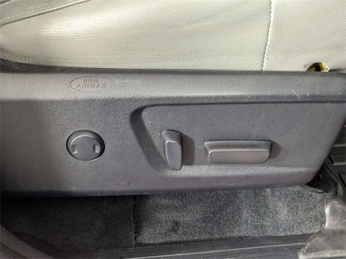 Used 2021 Toyota Tundra Limited w/ Limited Premium Package image 38