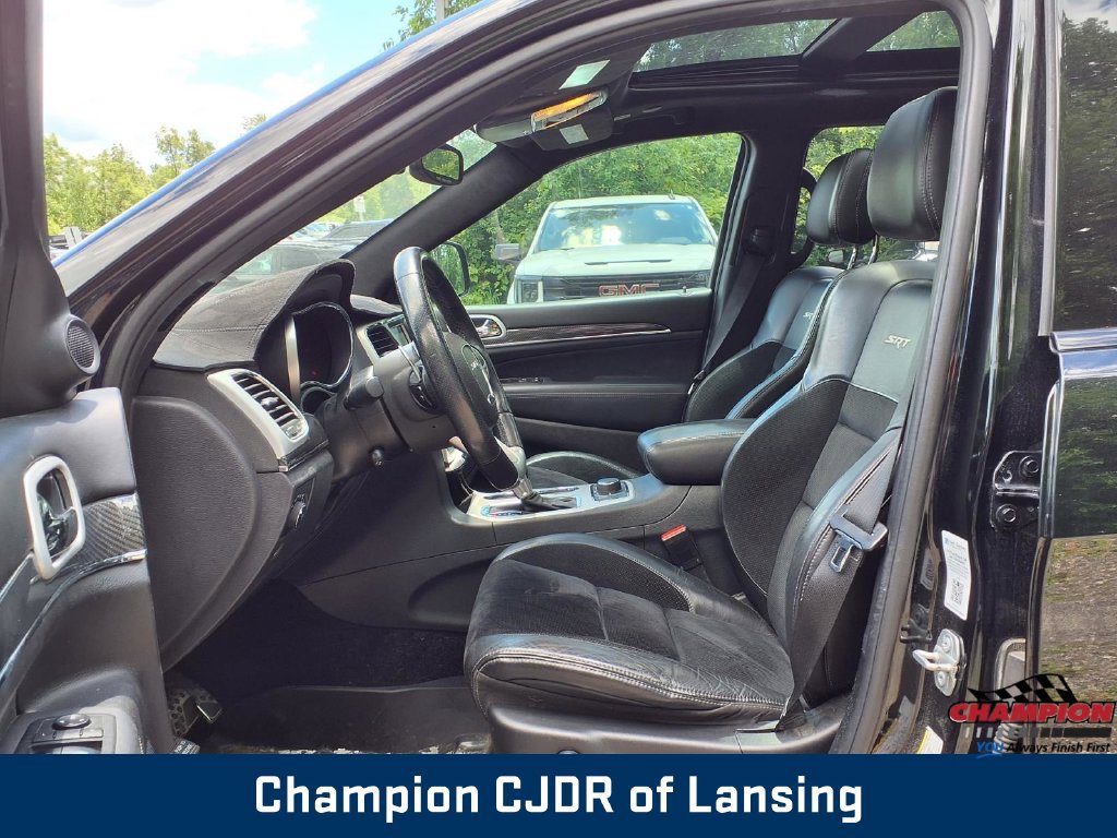 Used 2018 Jeep Grand Cherokee SRT AWD/4WD image 16