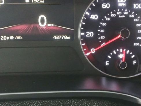 Certified 2024 Kia Forte LXS image 15