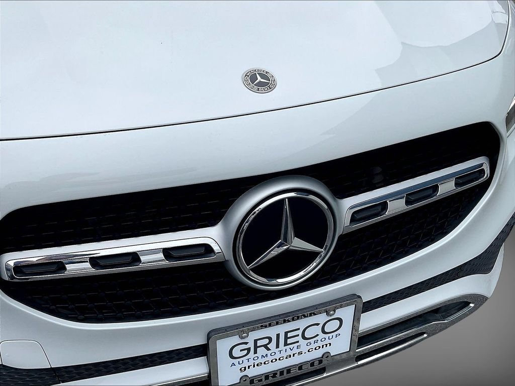 Used 2023 Mercedes-Benz GLA 250 4MATIC w/ Premium Package image 32