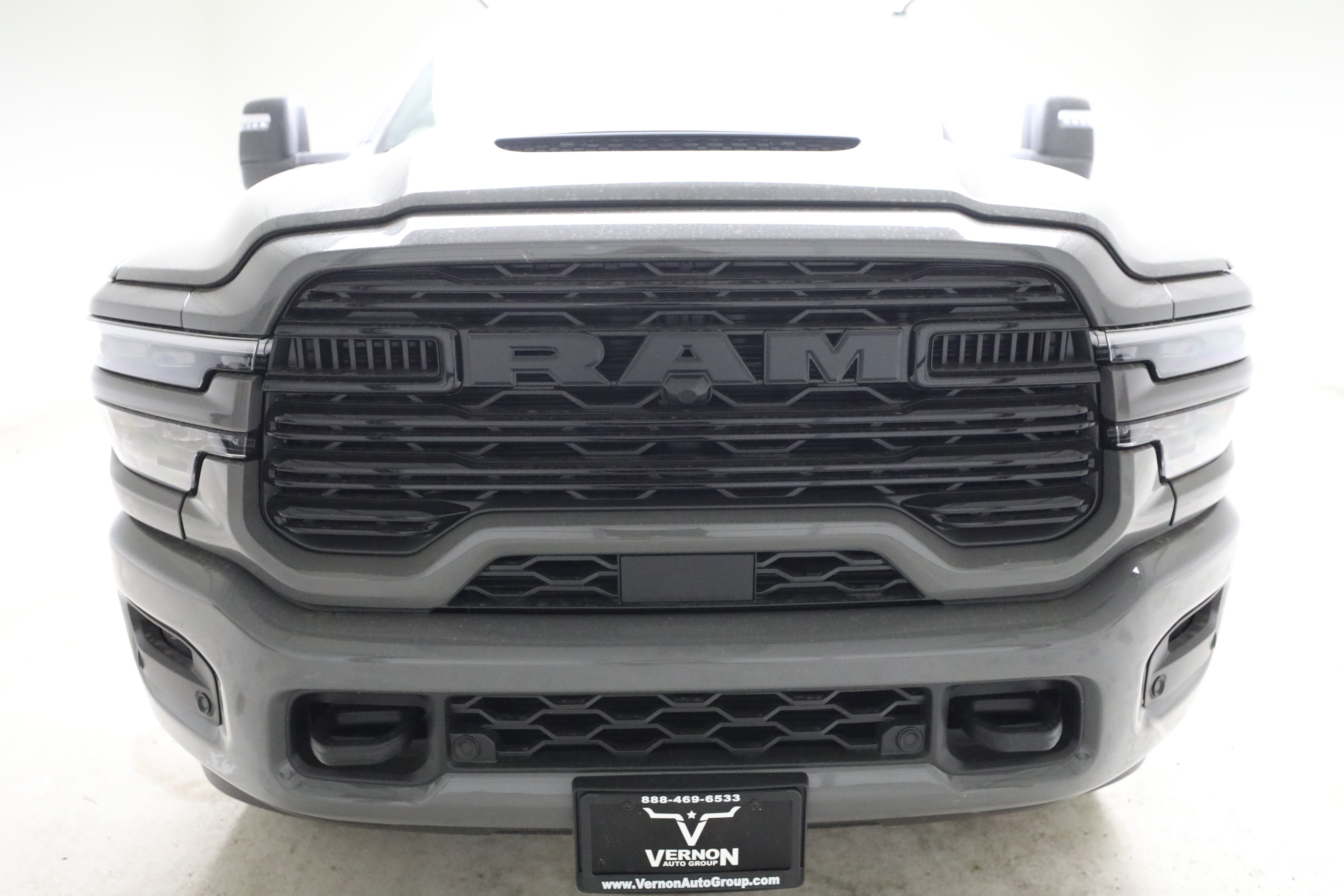 New 2026 RAM 3500 Laramie AWD/4WD image 8