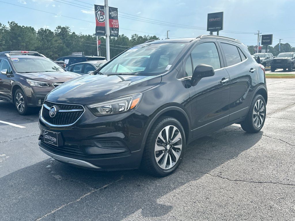 Used 2021 Buick Encore Preferred FWD image 1